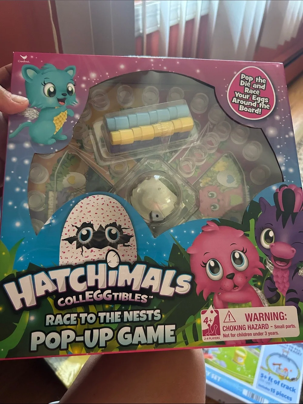 Hatchimals Colleggtibles Race to the Nests Pop-Up Game - Pink & Blue